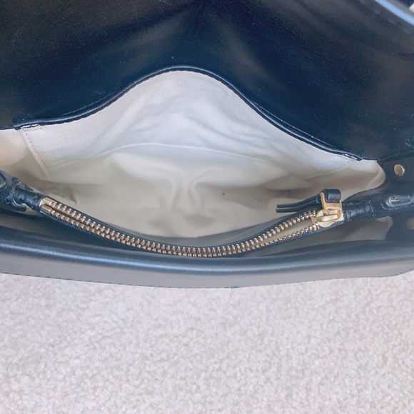 Tory Burch Miller leather crossbody - Picture 9 of 16